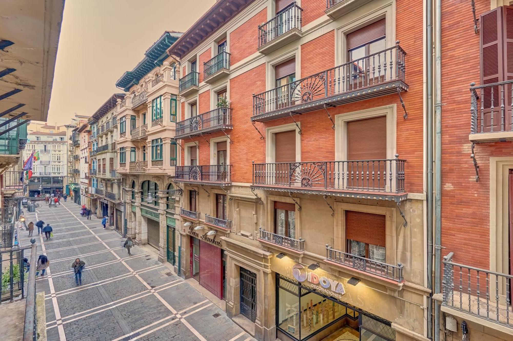 Heart Of Pamplona Apartments III By Clabao Kültér fotó